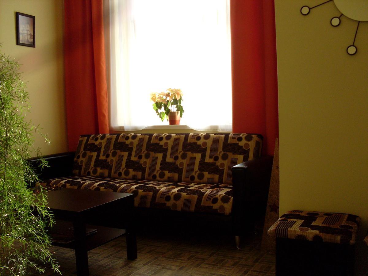 Lokomotiv Motel Eger Ngoại thất bức ảnh